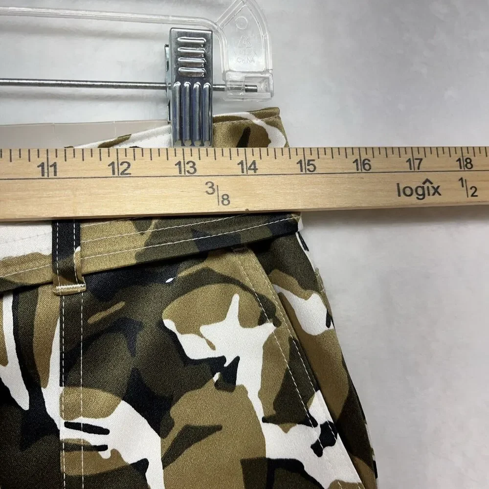 Chico’s Satin Cargo Ankle Pant Women’s Sz‎ 0 Camo NEW